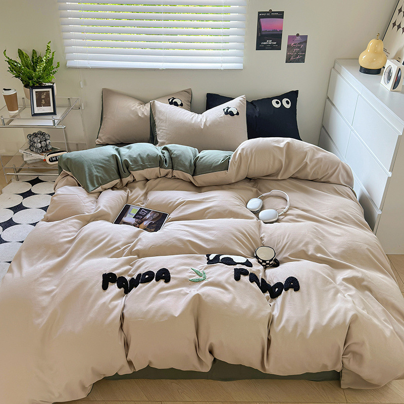 Simple ins toallas de algodón lavados bordadas cuatro piezas sábanas cubiertas cama de dibujos animados dormitorio de tres piezas ropa de cama