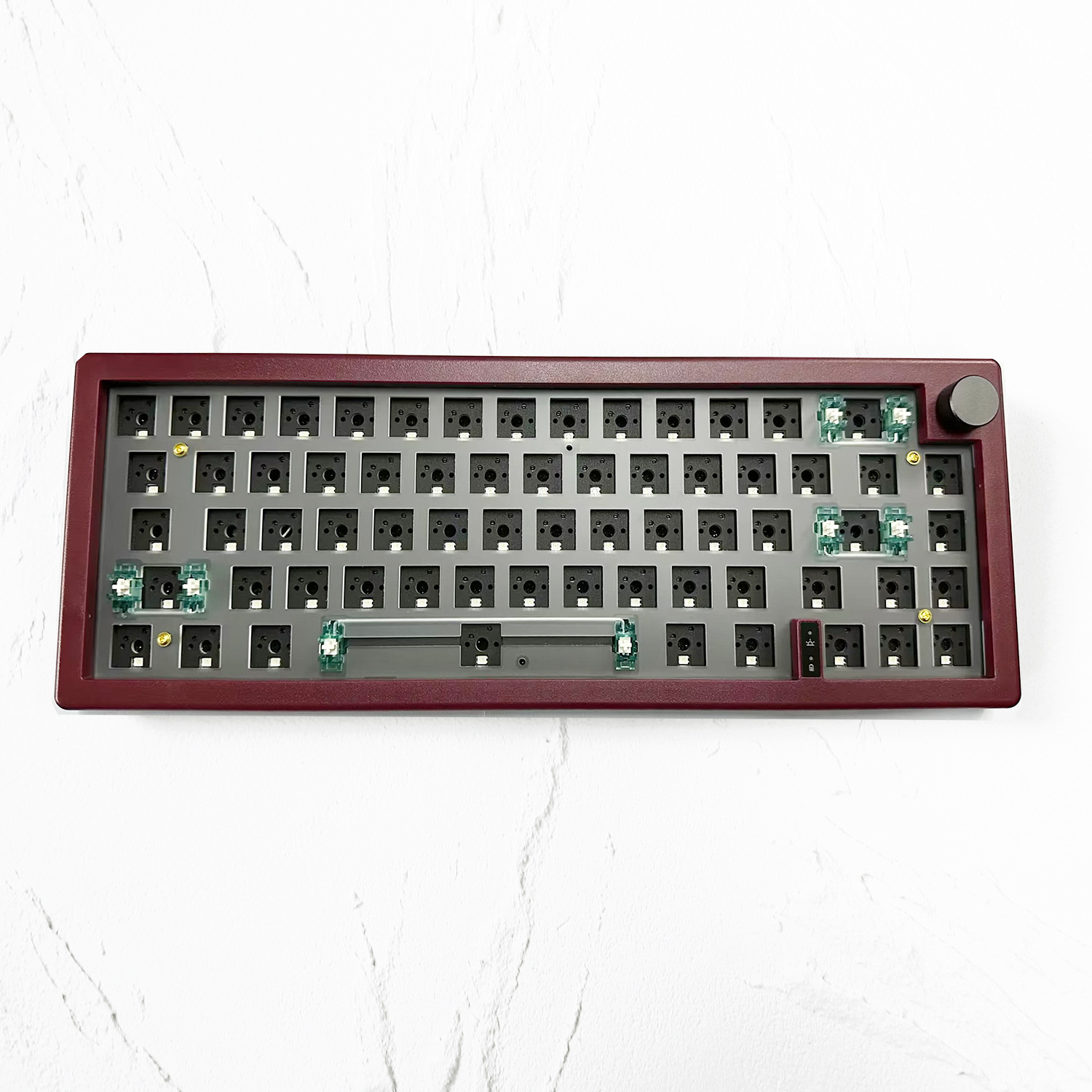 Zuoya GMK67 de tres modelos personalizados Kit de Teclado mecánico de bricolaje con perilla compatible con retroiluminación RGB de enchufe caliente