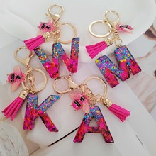 新款红色英文字母钥匙链挂件爱心水晶滴胶亮片树脂蜜蜂钥匙扣挂饰