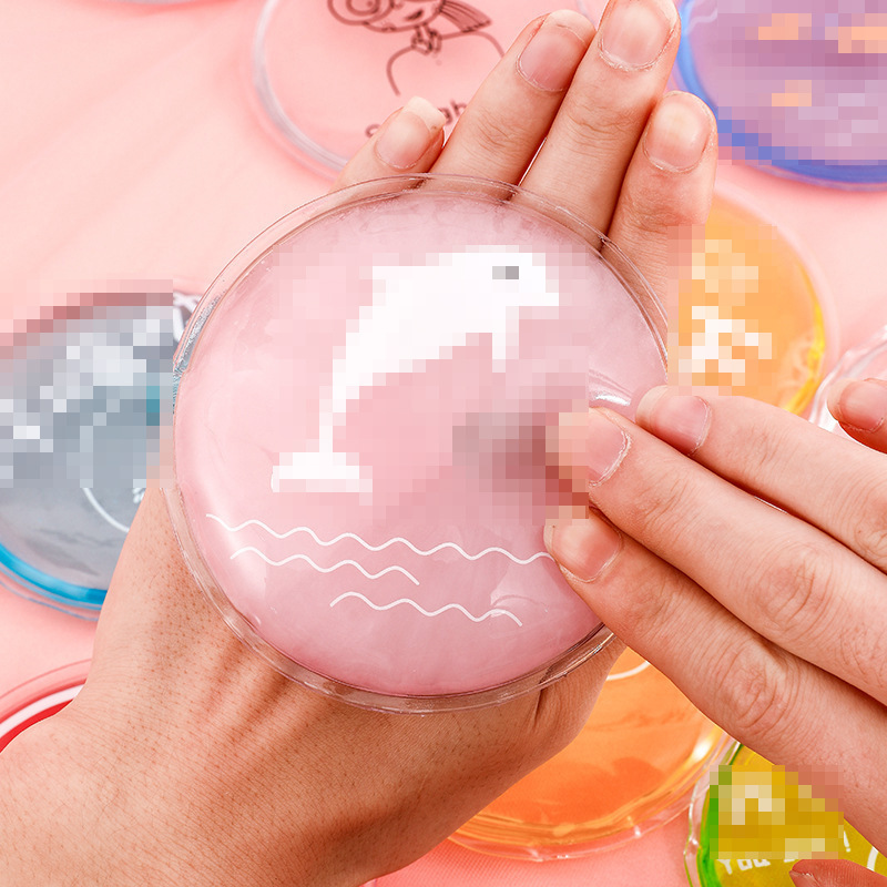 Small hand warmer, handheld winter water container for elementary school students