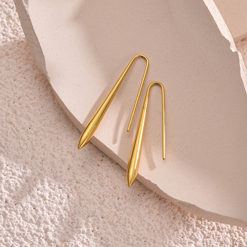 1 Pair Simple Style Classic Style Solid Color Plating 304 Stainless Steel Gold Plated Ear Studs display picture 3