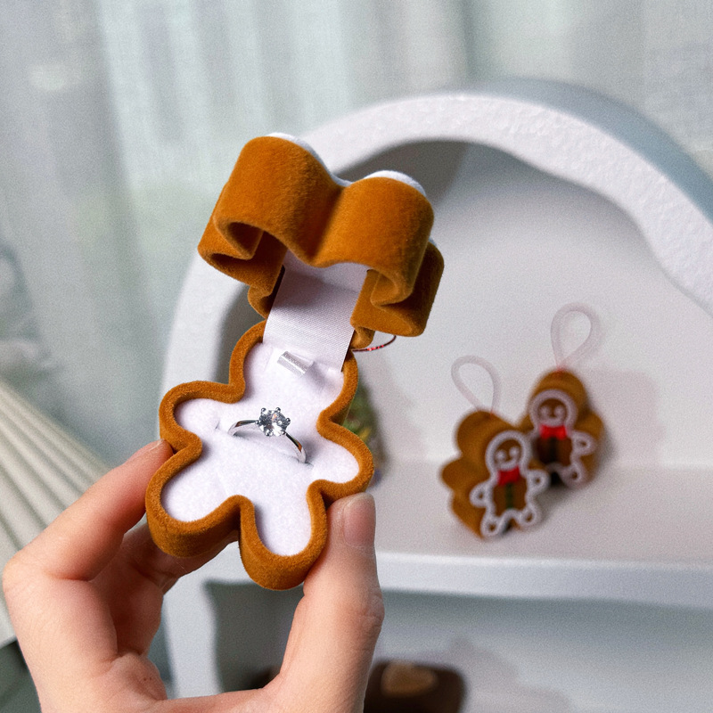 Christmas Festival 1 Piece Flocking Cute Christmas Gingerbread Jewelry Boxes
