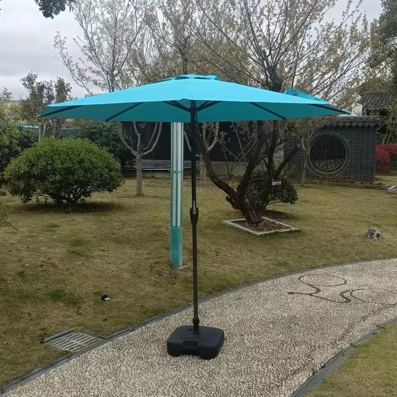 Paraguas al aire libre patio al aire libre jardín mitad de paraguas solar camping cabina de seguridad paraguas image 49