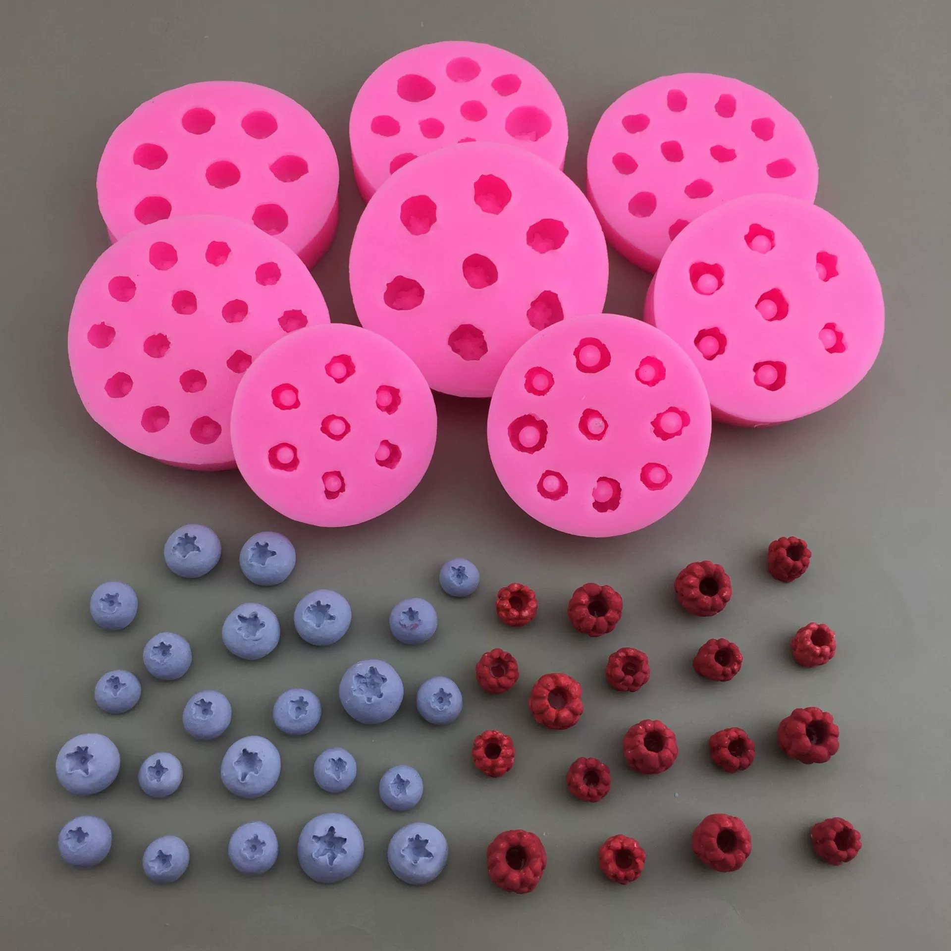 Silicone Fruit Molds (DIY) — Blueberry & Raspberry Shapes, Heatproof −40–230°C, Multi-size