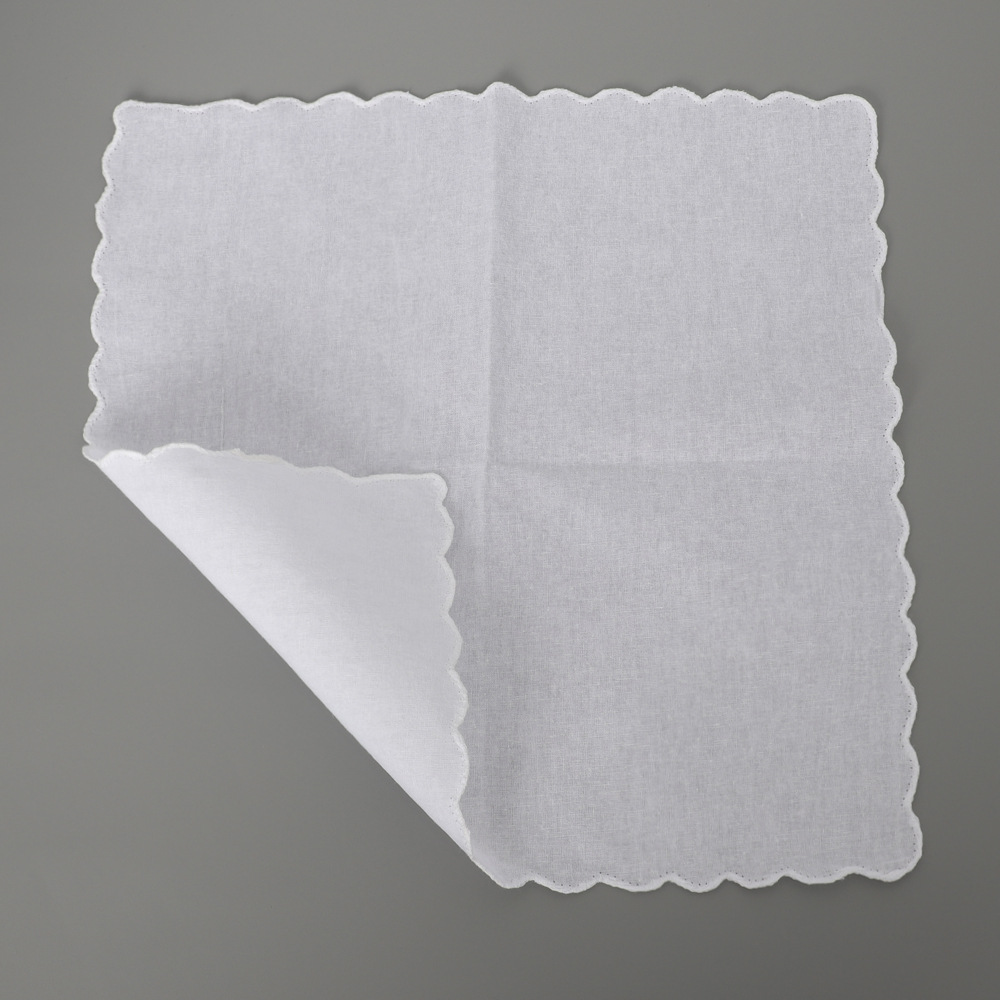 Pure Cotton Handkerchief White Handkerchief Tooth Edge Handkerchief European and American White Square Towel Can Be DIY Hand-Painted Graffiti and Embroidered 30cm
