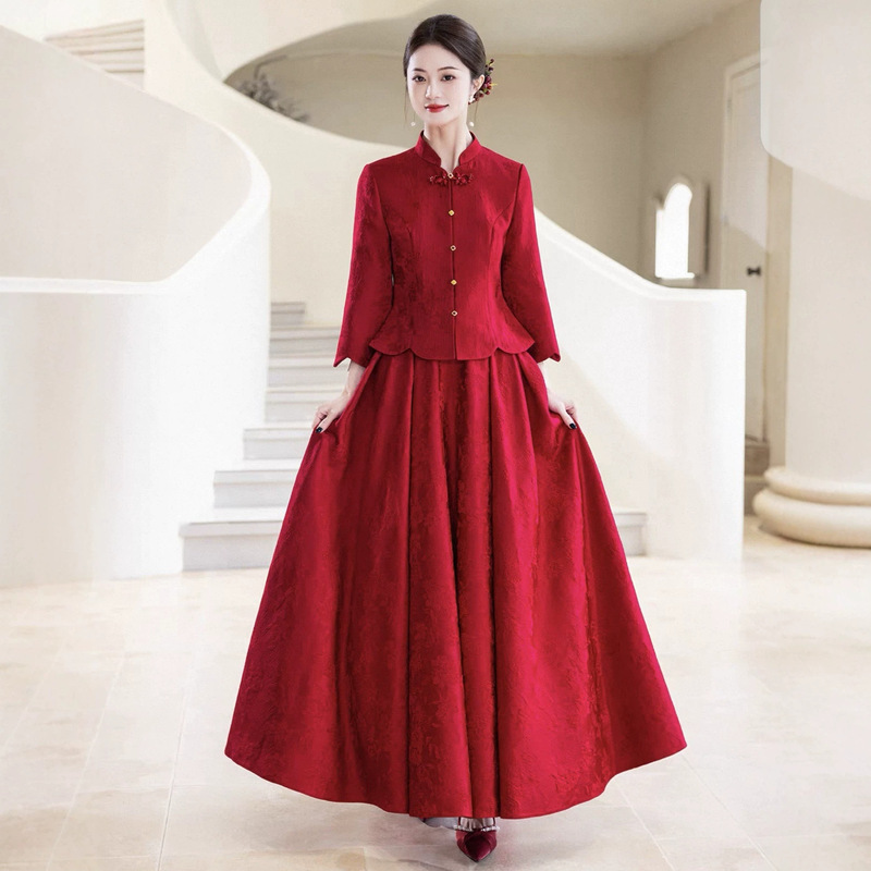 New Chinese-Style Engagement Dress, Wedding Dress, Red Toast Dress, 2026 New Model Bridal Wedding Gown, Petite Xiuhe Dress New Chinese-Style Engagement Dress, Wedding Dress, Red Toast Dress, 2026 New Model Bridal Wedding Gown, Petite Xiuhe Dress