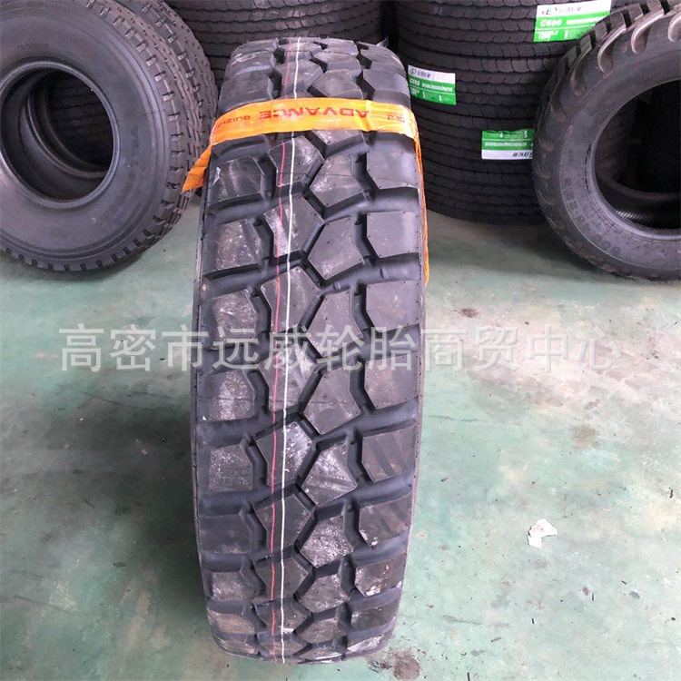 前进1400R20越野炮车轮胎1600R20消防车轮胎1400r20全钢子午线胎