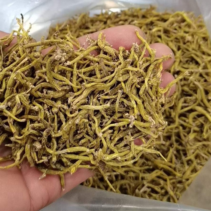 Huoshan Mi Hu Dried Stems 100g Premium Dendrobium Herb for Daily Herbal Tea and Soup in use