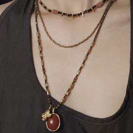 护身符系列双面石四叶草一款多戴项链百搭复古轻奢毛衣链金色双色