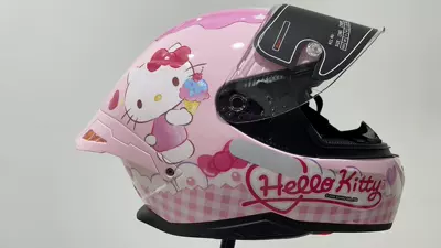Motosiklet kaskı (dəbilqə) — car four seasons high color - 2025-new-model-hellokitty-pink-single-lens-xs