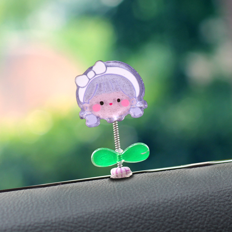 Adornos pequeños de dibujos animados lindos, decoraciones interiores de automóviles, adornos de automóviles, autos eléctricos, muñecas que sacuden la cabeza, descompresión de escritorio, celebridades de Internet