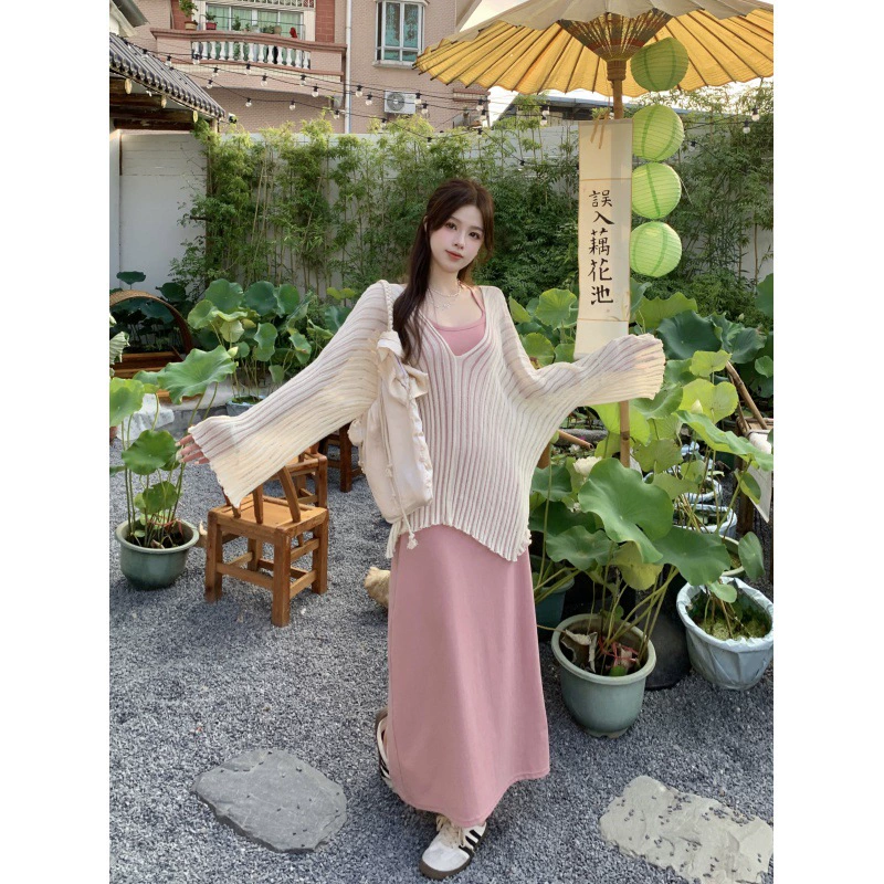 Женская трикотажная блузка с V-образным вырезом, свободная блузка в ленивом стиле, релаксационный дизайн на осень