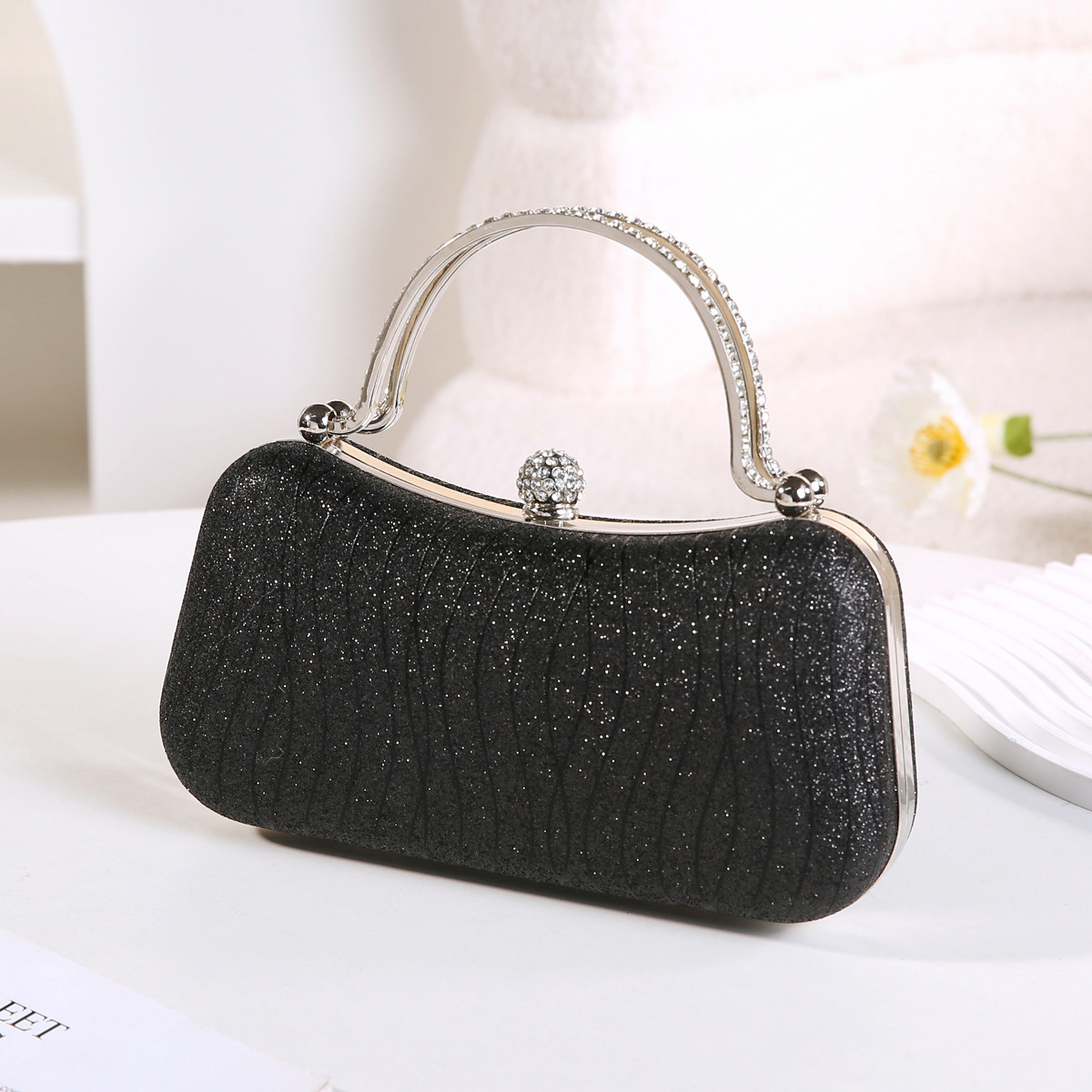 2024 New Diamond-Encrusted Handbag Small Foreign Trade Wholesale Single Shoulder Crossbody Embossed Women's Cheongsam_voghion.com