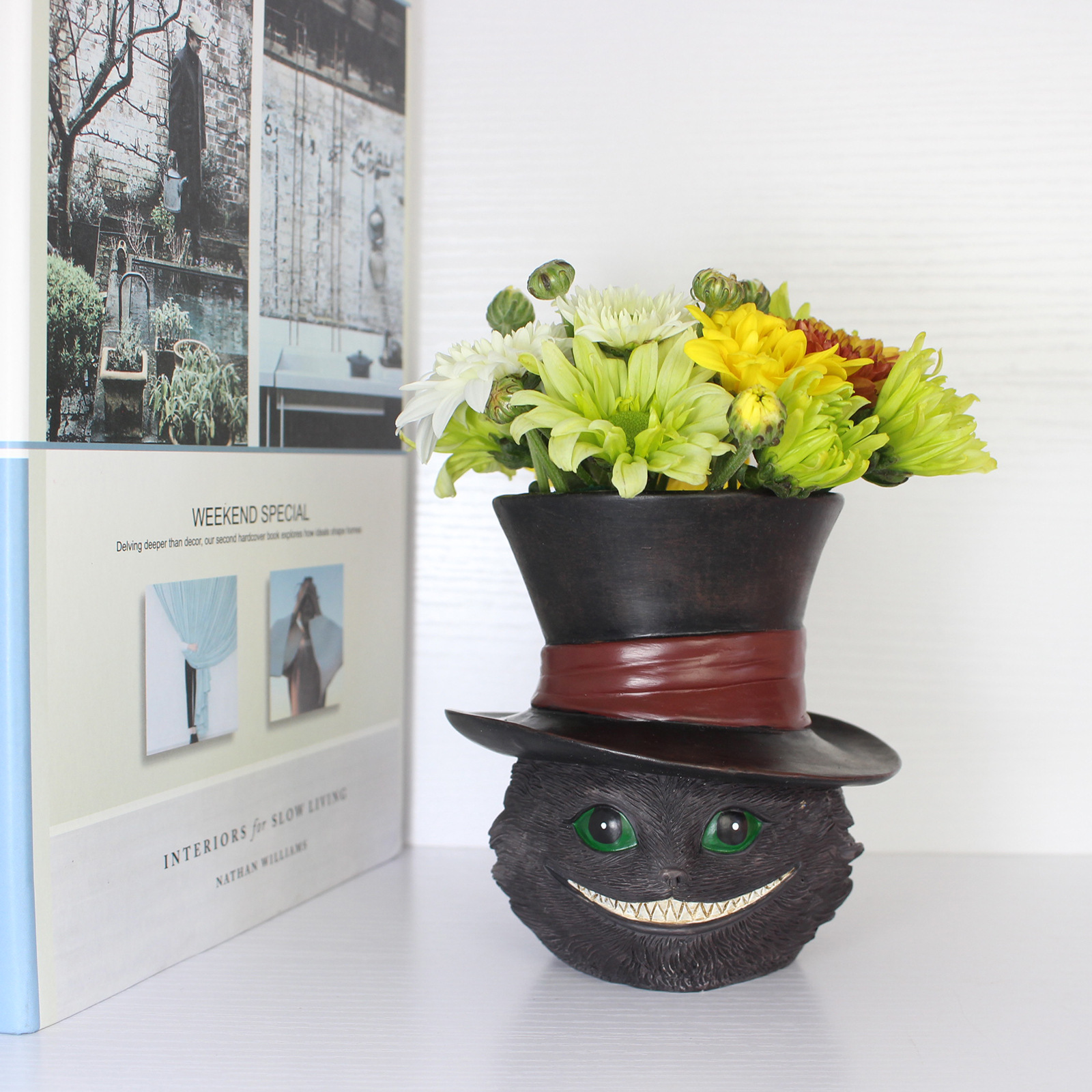 European and American style top hat simulation Black Cat resin flower pot cross abstract flower pot outdoor garden decoration   
