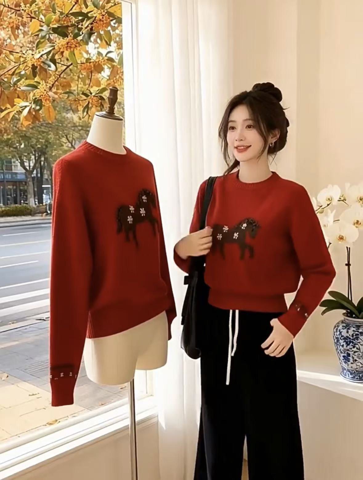 Áo len nữ cổ lọ họa tiết ngựa con đan tay phong cách Hàn Quốc — màu đỏ