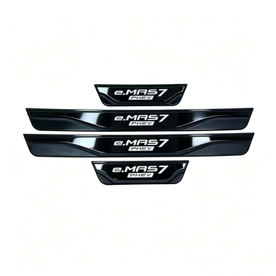 Geely Proton Emas 5 Star: Dekorativ pedal başlıqları - proton-emas-7phev-plastic-door-sill-strip-black