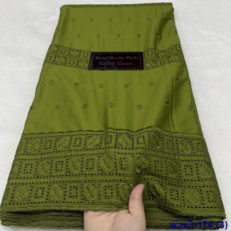 Polish Lace Fabric Is Used to Make Middle Eastern Robes, Which Are Comfortable and Soft to the Touch, Perforated and Dyed Cotton Fabric Wholesale