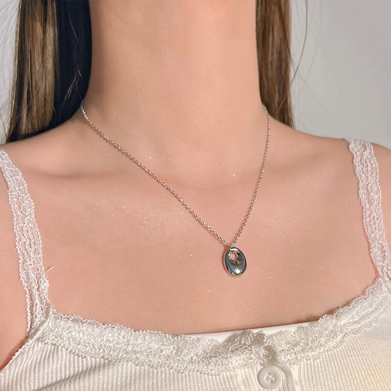 日常的に多用途な S925 スターリングシルバー アクアマリン バタフライ ネックレス、女性用、色あせしない、ニッチなハイエンドの軽い高級鎖骨チェーン、新しい|undefined