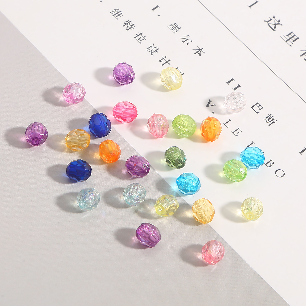 Acrílico de color mixto 32 cuentas transparentes de ángulo de corte DIY hechas a mano antiguas pinzas de pelo collar pulsera accesorios de material de cuentas image 14