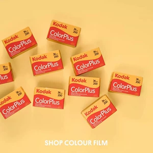 Бесплатная доставка Kodak Film Colorplus 200 Легко снимать 135 цветов.