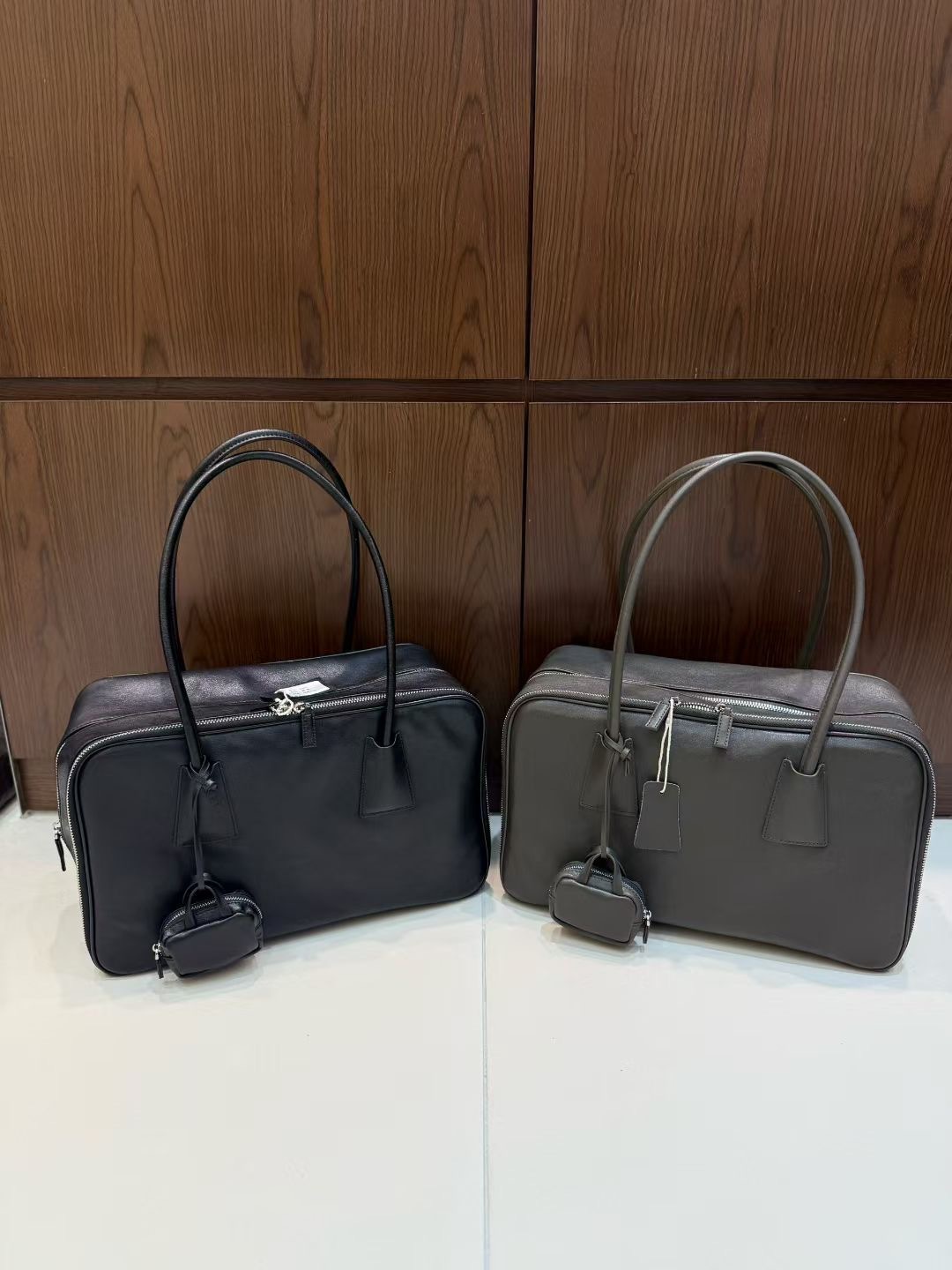 Niche Design Retro Cowhide Bowling Tote Bag 2025 New Casual Versatile Handbag Shoulder Underarm Bag For Women - Thumbnail 5