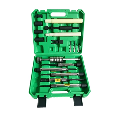 for disassembling and assembling engine injector: Mühərrik alətləri