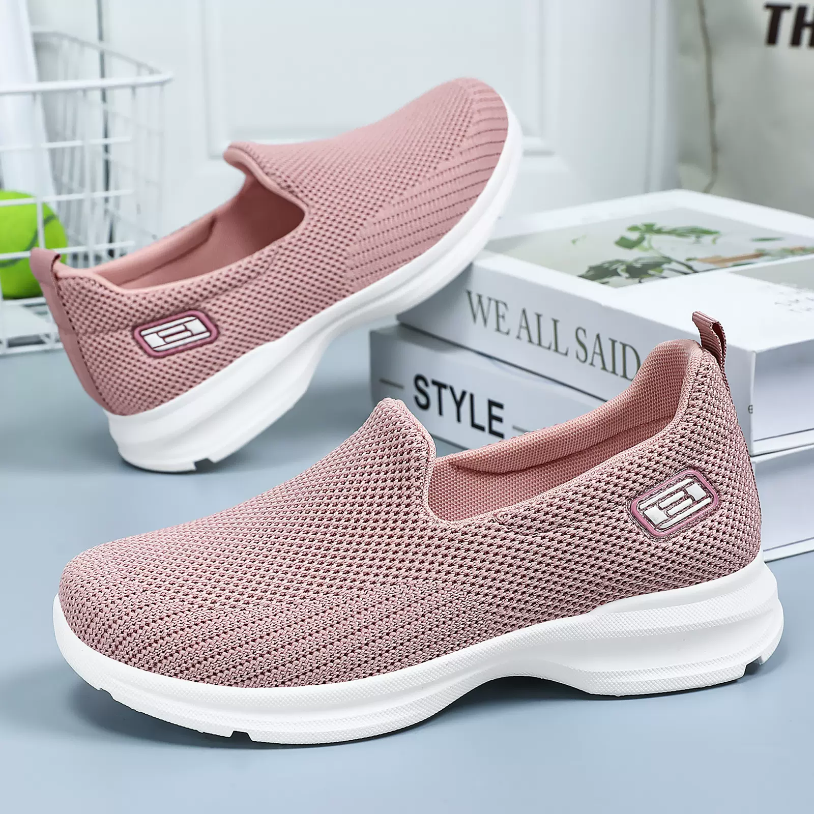 鞋子女休闲鞋春季新款布鞋单鞋一件代发浅口网面鞋中老年妈妈鞋