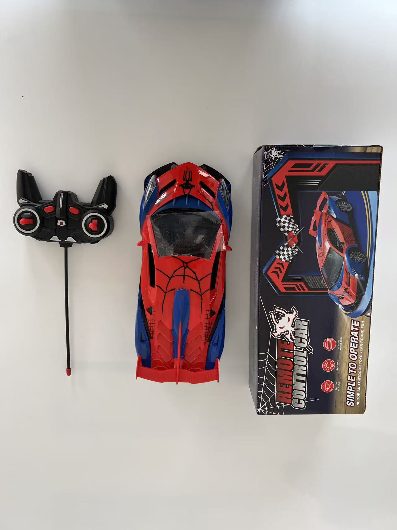 Transfronterizos niños araña control remoto coche Aliexpress rollover truco eléctrico juguetes todoterreno niño torsión coche de carreras