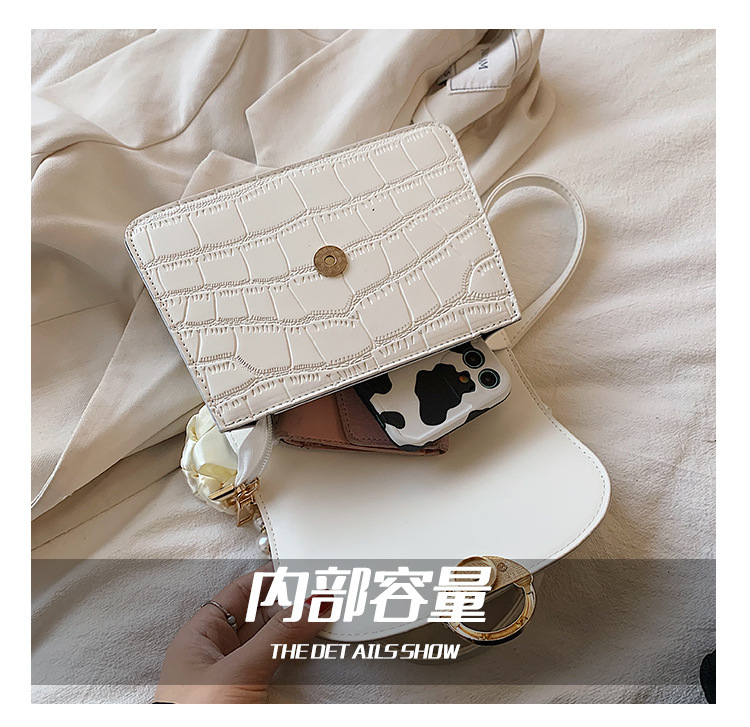 Fashion Solid Color Stone Grain Texture Pearl One-shoulder Messenger Tote Bag display picture 1