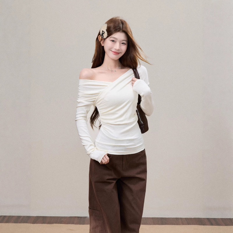 Sweety Pure Desire Off-Shoulder Ruched Design T-Shirt for Women, Loose Fit, Apricot Color, Large Neckline, Slimming Top