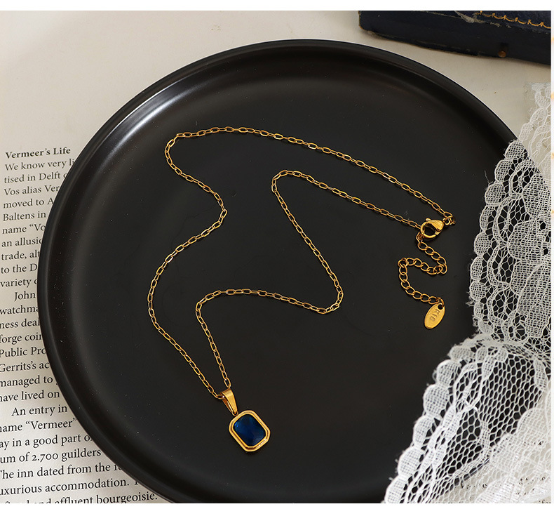 Women Fashion Square Titanium Steel Necklace Plating Artificial Crystal Stainless Steel Necklaces_colorza_4