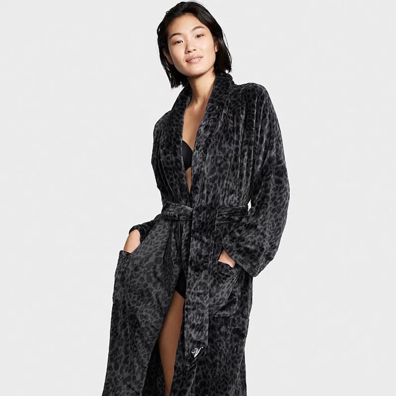 2025 Autumn and Winter New Rabbit Fur Leopard Print Robe, Loose and Slimming, Fashionable Loungewear That Can Be Worn Outside