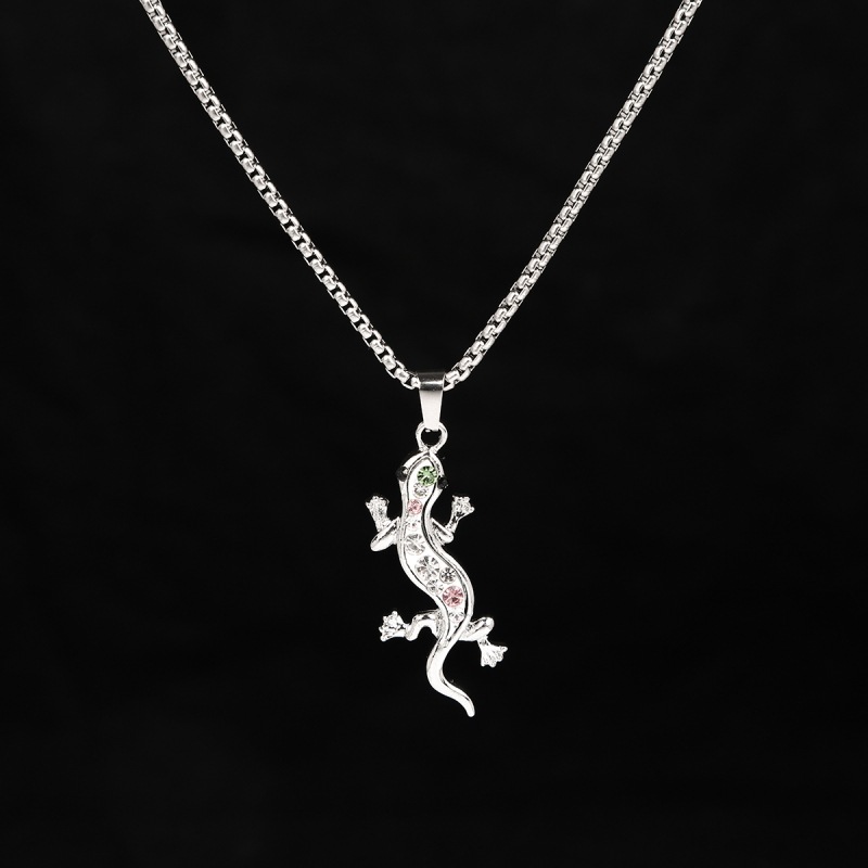 Gecko Lizard Animal Pendant Necklace For Men And Women Trendy_voghion.com