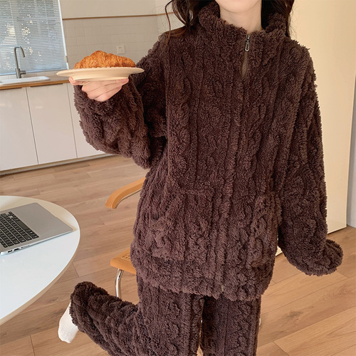 Pajamas women's winter coral velvet, thick velvet, velvet zipper, autumn and winter flannel can be worn outside, winter home wear set