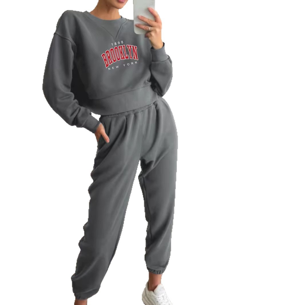Damen-Sportanzug mit Fleecefutter, Rundhalsausschnitt, weiches, hautfreundliches Material, Herbst/Winter, Freizeit, 9010-Print, Kreuzbordüre, Neu_voghion.com