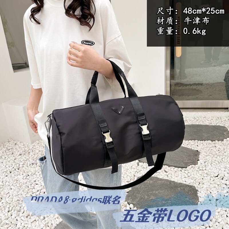 [Special Offer Wholesale] Cycling Co-Branded Travel Bag Triangle Logo Clover Satchel Sports Bag Large Capacity Cosmetics Bag