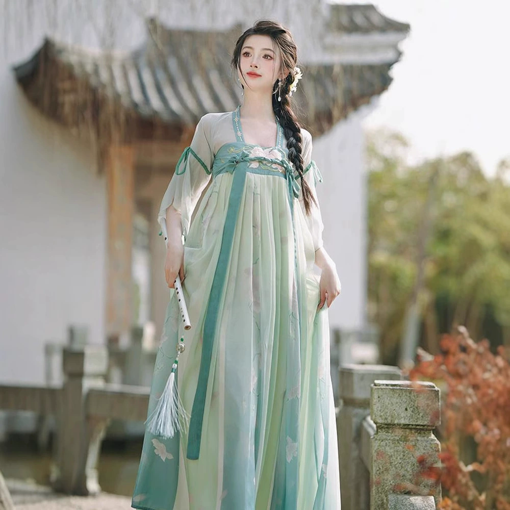 Плюс-сайз 150kg традиционное китайское платье большого размера длиной до груди с элегантным сказочным древним стилем и модным платьем с элементами Хань.