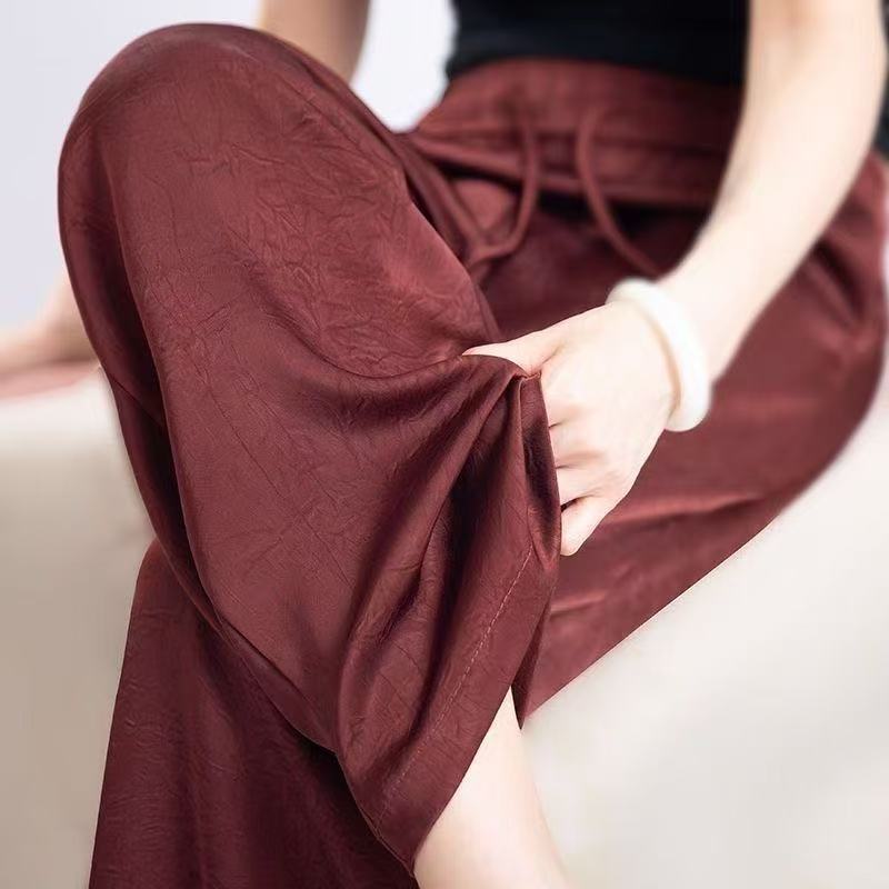 Nuevos pantalones chinos de hielo, pantalones de piernas anchas para mujeres 2025, nuevos pantalones delgados de cintura alta en relieve de estilo nacional de verano, pantalones casuales