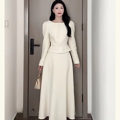 设计感时尚白色收腰长袖上衣外套女秋季新款宽松显瘦半身裙两件套