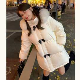 2025冬季大毛领连帽白色羽绒棉服外套女毛领棉袄高级感日系温柔潮