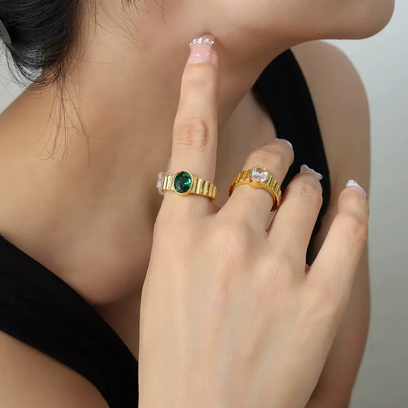 法式戒指不掉色小众设计复古风镶嵌白绿锆石手饰不掉色镀金食指环