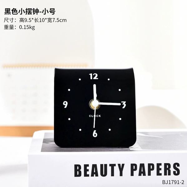 ✪❋❋❋❋✪Black clock ornament (small three hands) ✪❋❋❋❋✪