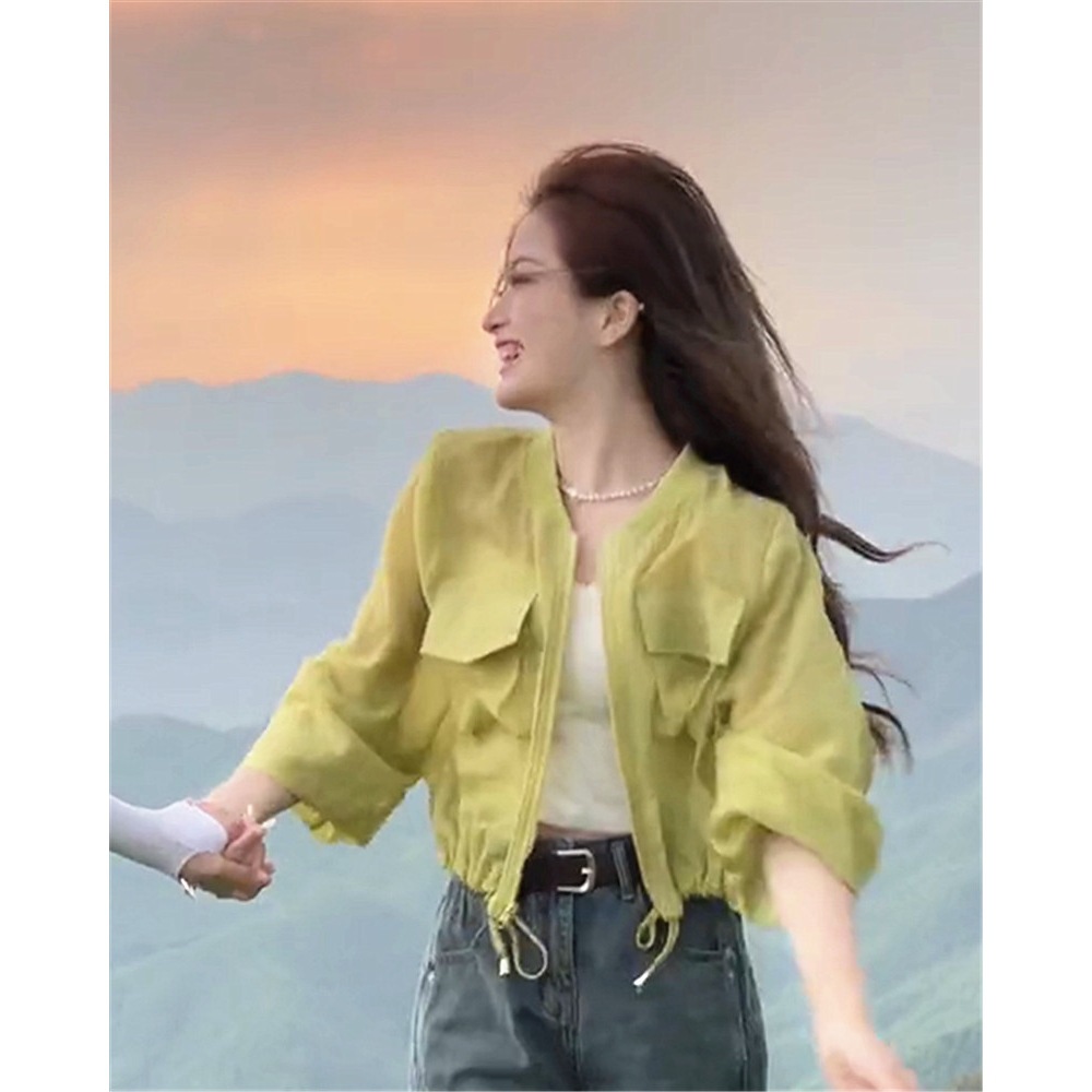 Lightweight and breathable short sun protection jacket for women, new summer style for petite women, drawstring design, Chanel-style coat.