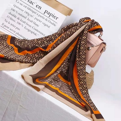 （小额批发）2021春夏款东大门新款天丝棉女士时尚印花丝巾现货