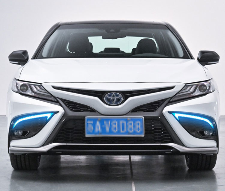 Suitable for Toyota 21-23 Camry Nikkei Lights Nine Generation Fengshang Sports Edition LED Daytime Driving Turn Signal