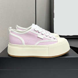 2025冬季新款低帮圆头拼色厚底增高系带小白鞋女休闲透气帆布鞋