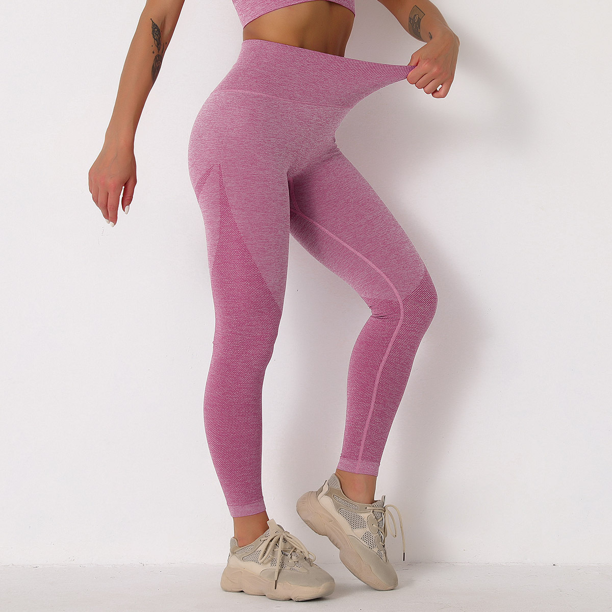 Pantalones deportivos de tejido sin costuras que absorben la humedad NSLX48965