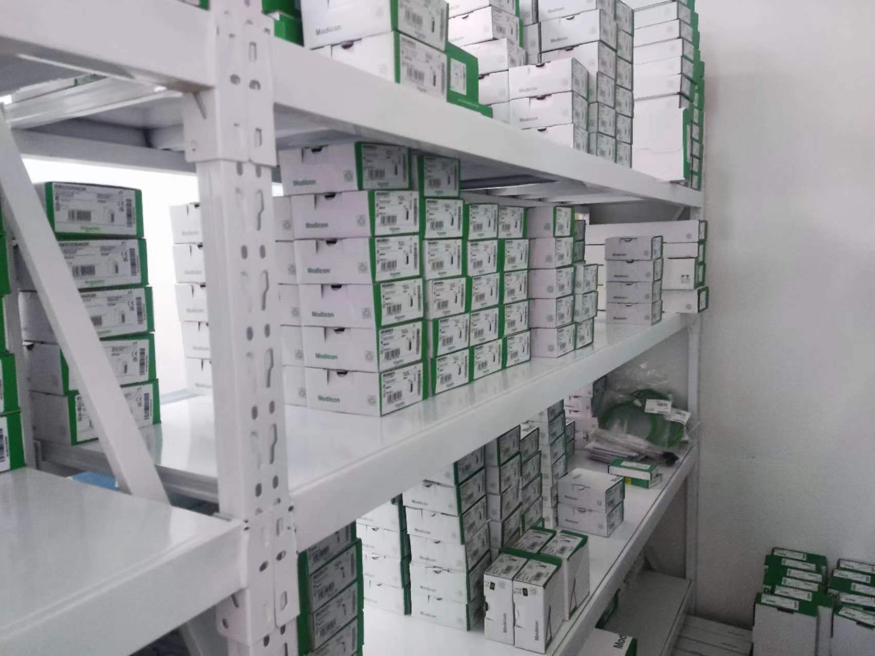 施耐德代理优惠PLC 140XBP01600 BMXP3420102 BMXP3420302 HMIG3U-阿里巴巴