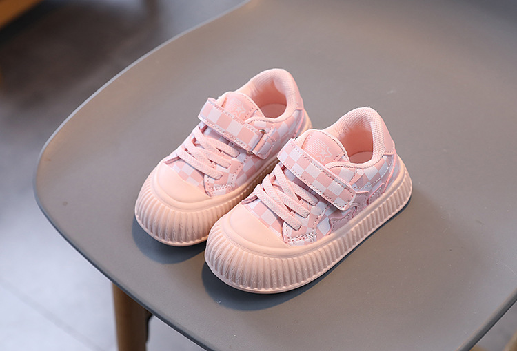 Dětské volnočasové boty na suchý zip pro kluky a holky_voghion.com