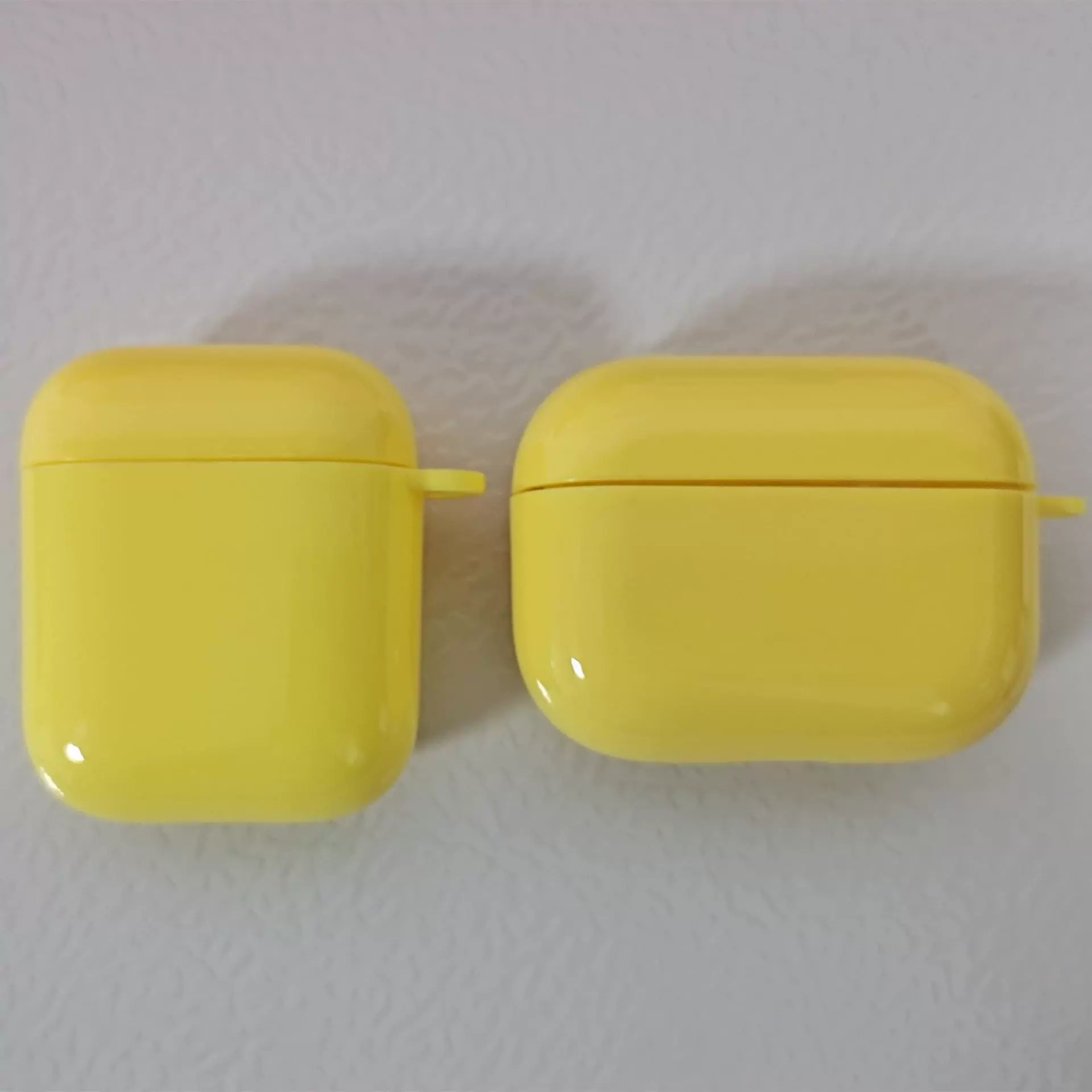 Чехол защитный (для Apple) для AirPods 1/2/3/Pro/Pro2/4 — блестящие цветовые варианты, легкий 0,024 кг